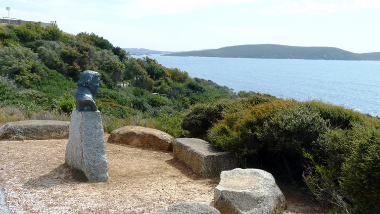 Büste von Nicolas Baudin an der Ellen Cove